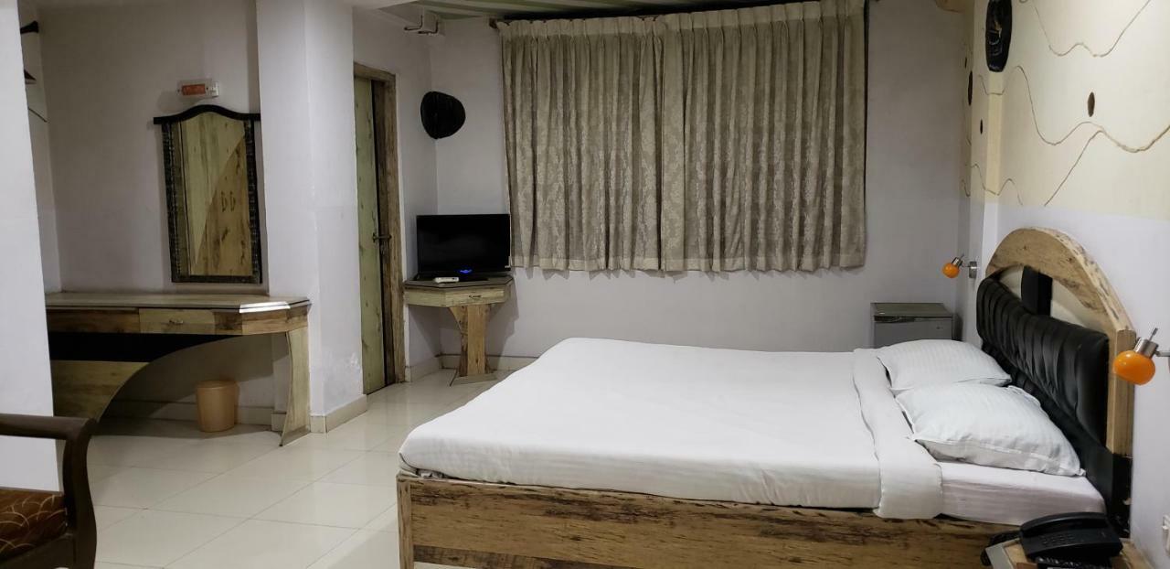 Sarovar Hotel Visakhapatnam Bagian luar foto